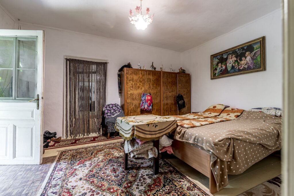 🏡 Casă nemțească autentică în Frumușeni – Fântânele, la 20 km de Arad De vânzare 🏡 Casă nemțească autentică în Frumușeni – Fântânele, la 20 km de Arad în zona Arad 3 camere 2 dormitoare Arad 1