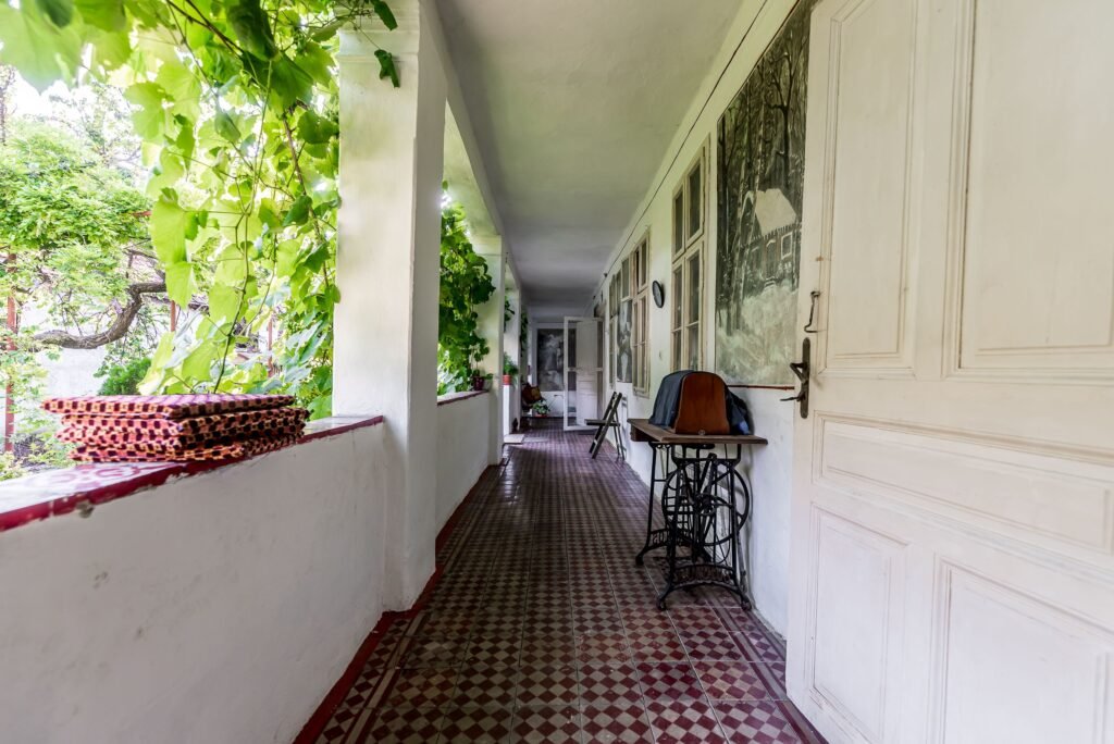 🏡 Casă nemțească autentică în Frumușeni – Fântânele, la 20 km de Arad De vânzare 🏡 Casă nemțească autentică în Frumușeni – Fântânele, la 20 km de Arad în zona Arad 3 camere 2 dormitoare Arad 1