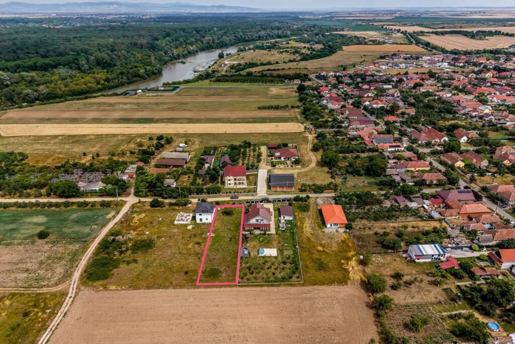 🏡 Cauți locul perfect pentru viitoarea ta casă? De vânzare 🏡 Cauți locul perfect pentru viitoarea ta casă? în zona Nord Arad 1