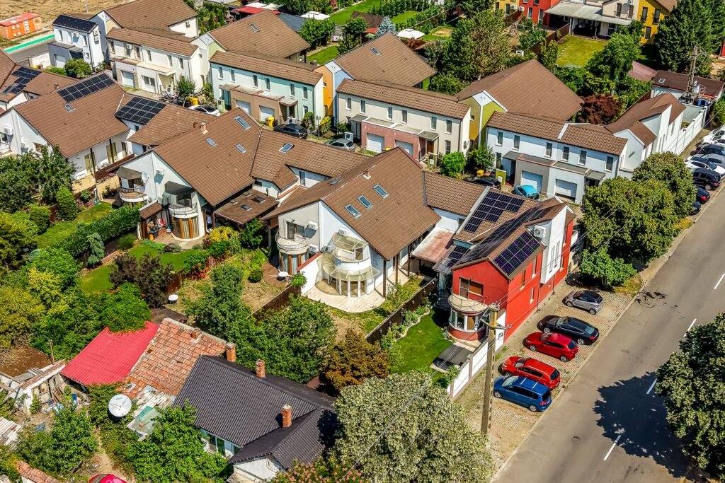 Casă noua cu garaj in Aradul Nou, cartier privat Comision 0% De vânzare Casă noua cu garaj in Aradul Nou, cartier privat Comision 0% în zona Aradul Nou 4 camere 3 dormitoare Arad 1